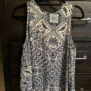 W5 Concepts Blue and White Porcelain Print Bow Back Sleeveless Flowy Tile Blouse